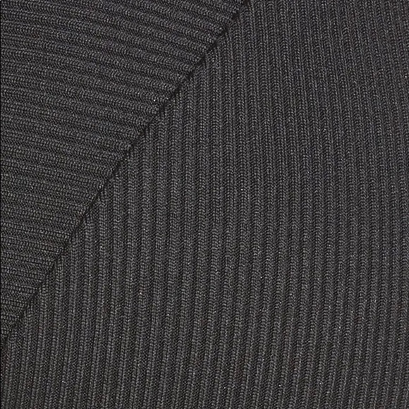 BECCA fine line halter bikini top in women’s size s/p - Picture 6 of 13